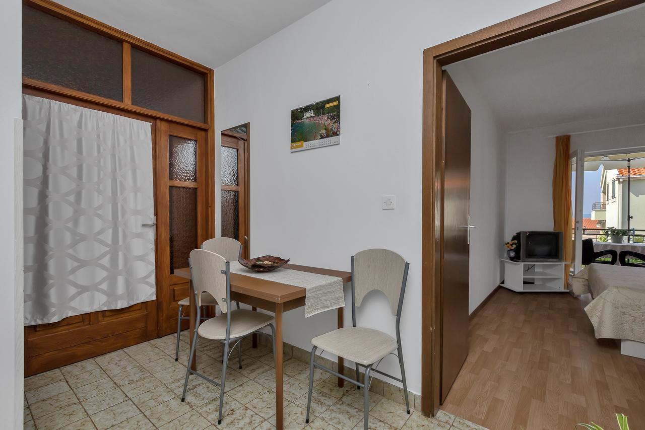 Apartmani Leona Макарска Экстерьер фото